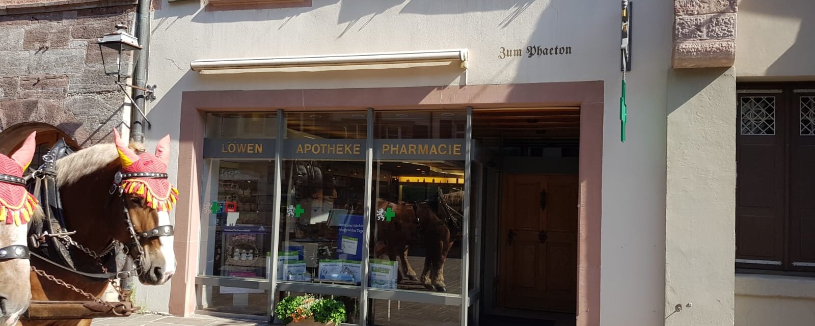 Löwen Apotheke